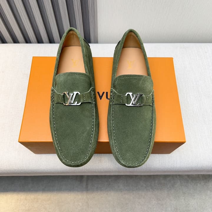 Louis Vuitton Pebbled Leather Driving Shoes in Black Smooth Leather