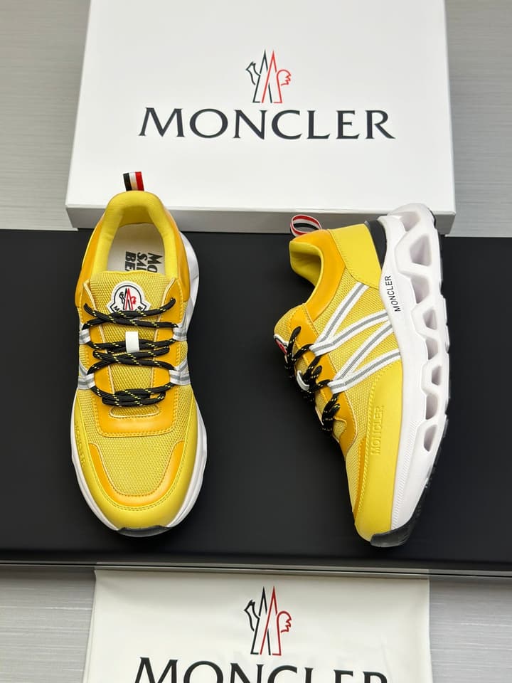 Moncler Trailgrip GTX Performance Running Shoes in Black