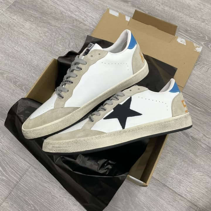 Golden Goose Ball Star Distressed Sneakers – 2023 Spring Collection in White Distressed With Blue Heel And Black Star
