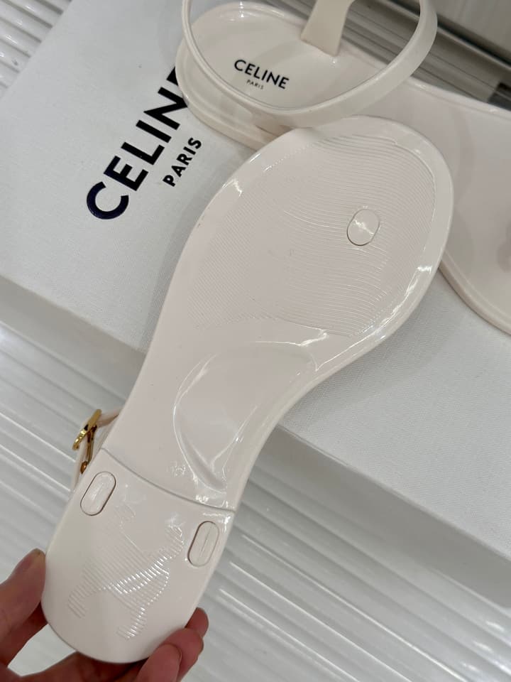 Celine Triomphe Jelly Thong Sandals – 26WF in Black