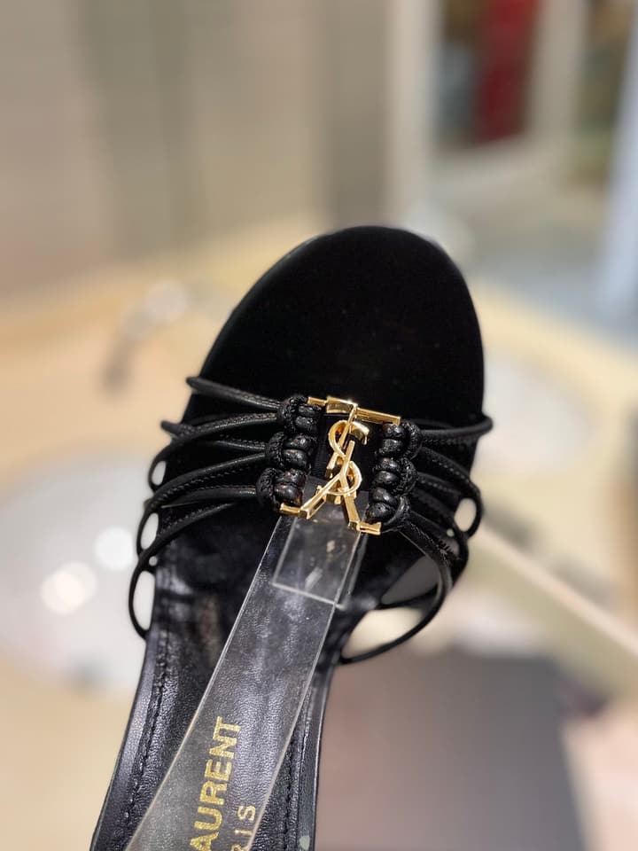 Saint Laurent Letter Buckle Pumps in Bright Gold