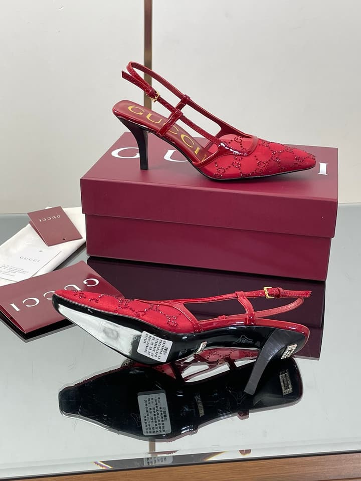 Gucci Cosmogonie GG Crystal Slingback Sandals – 2025 Early Autumn Collection in Black Crystal Gg