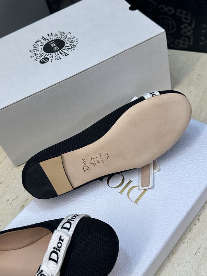 Dior J'Adior Bow Ballet Flats – 2026 Early Spring Collection