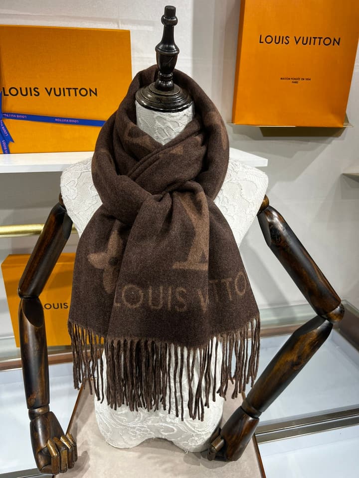 Louis Vuitton Reykjavik Cashmere Scarf