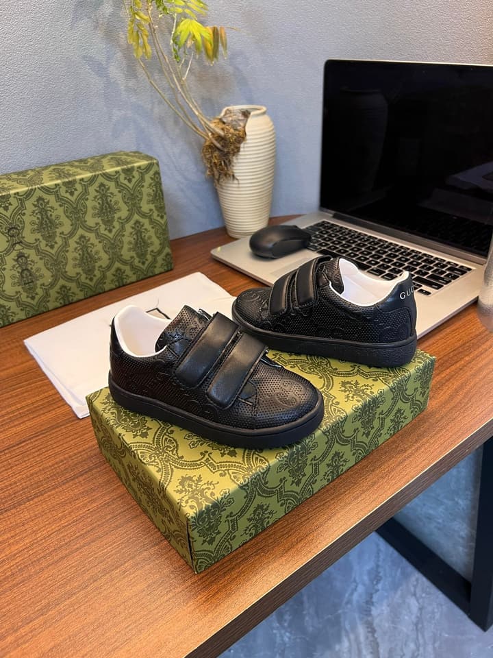 Gucci Kids Sheepskin-Lined Sneakers – Kids Collection