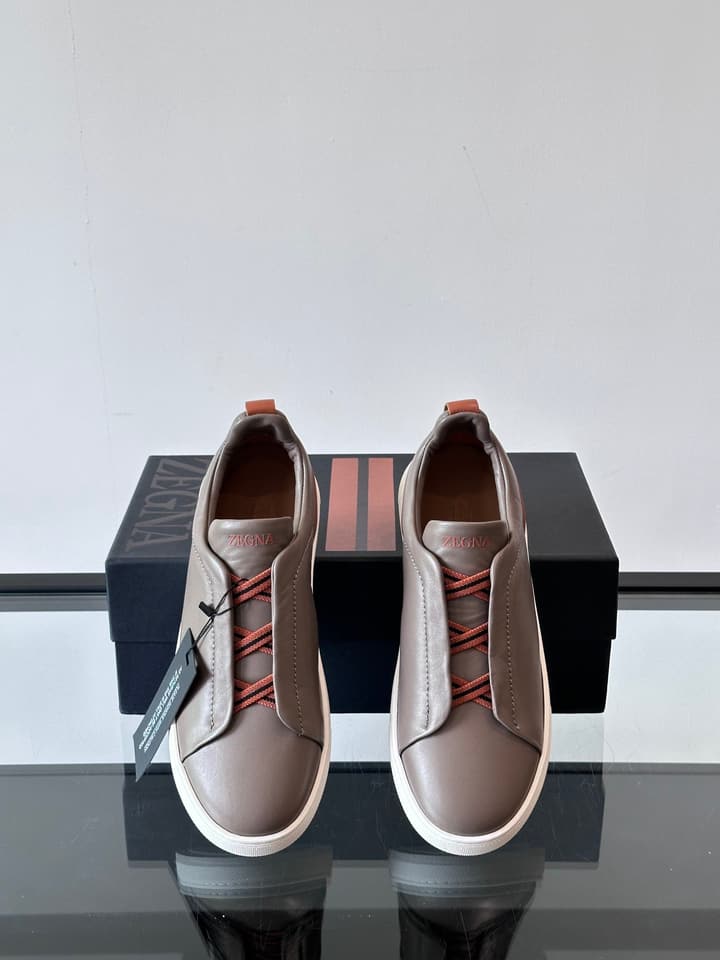 Zegna Men's Low-Top Leather Sneakers in Black & White