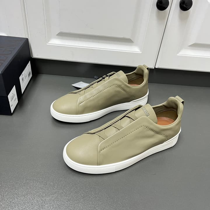 Zegna SECONDSKIN Triple Stitch™ Sneakers in Navy Blue