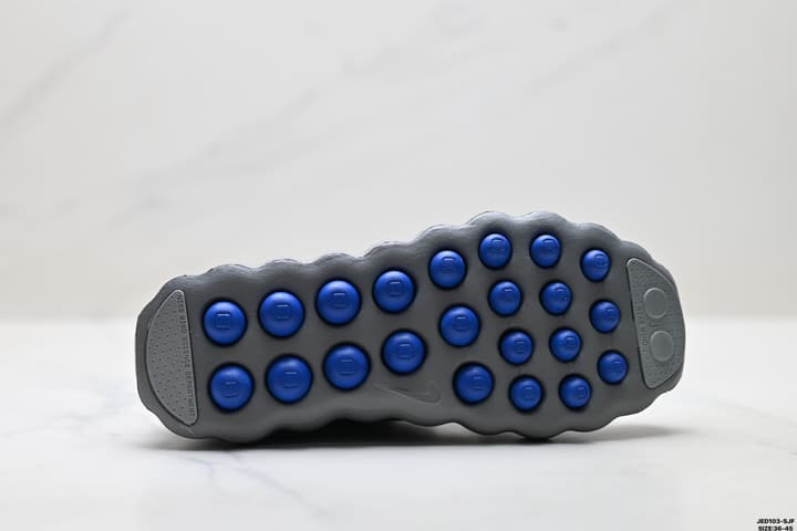 Nike Mind 002 Tech Training Sneakers