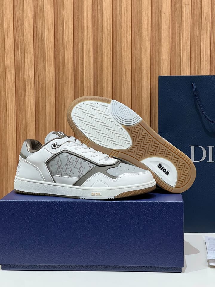 Dior B27 Couple's Sneakers – 2025 Collection in All Black With White Sole