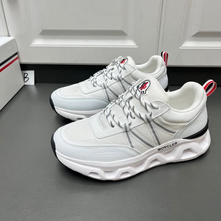 Moncler Men's Casual Sports Sneakers in Black