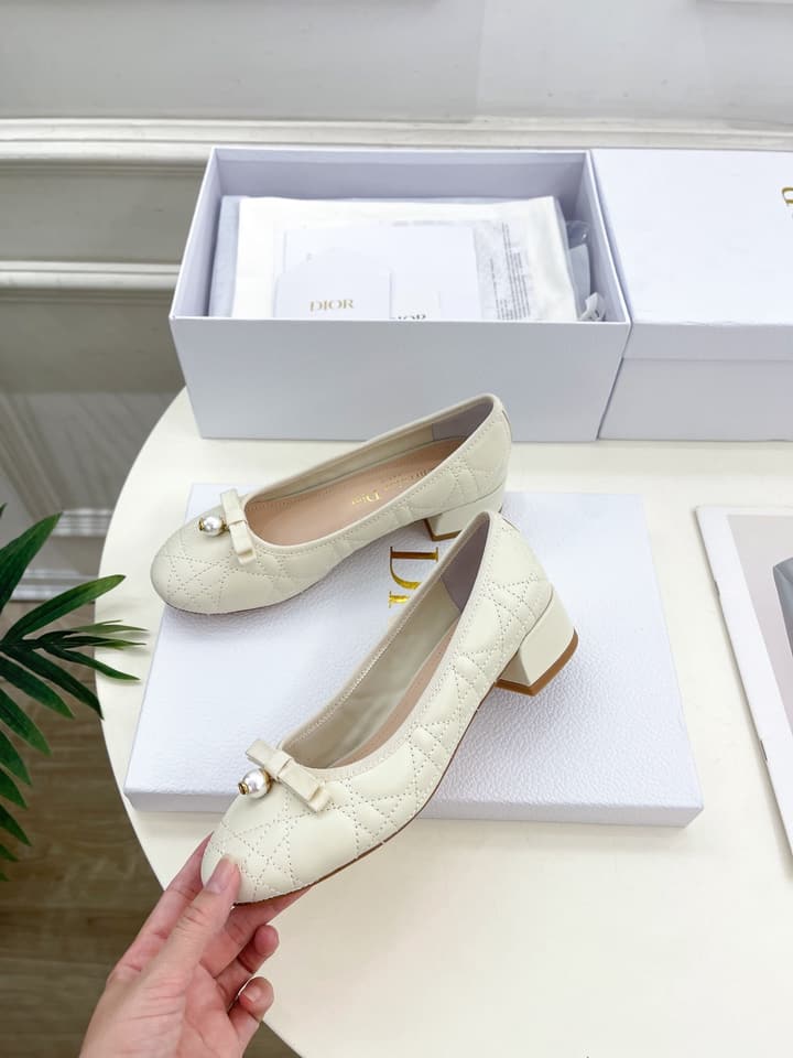 Dior Cannage Pearl Ballet Pumps – 2024 Spring/Summer Collection in Black