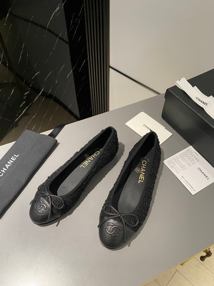Chanel Classic Ballet Flats in Tan With Black Cap Toe