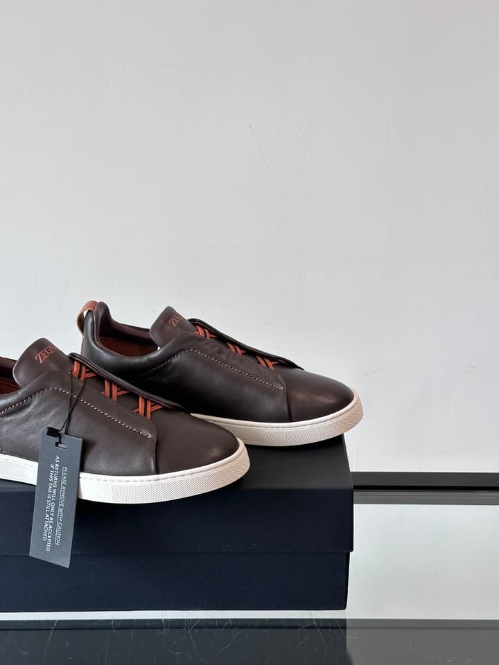Zegna Men's Low-Top Leather Sneakers in Black & White