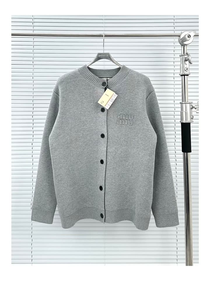 Miu Miu Logo Patch Wool Blend Cardigan – 25FW
