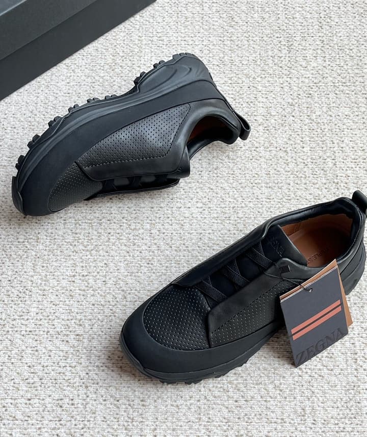 Zegna Triple Stitch™ Monte Perforated Casual Shoes in Black