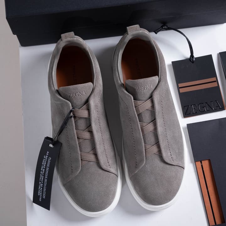 Zegna SECONDSKIN Triple Stitch Low-Top Sneakers in Navy Smooth Leather