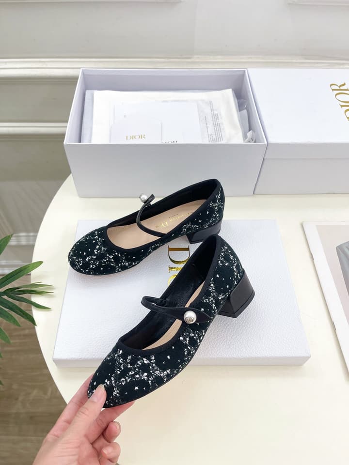 Dior Cannage Pearl Ballet Pumps – 2024 Early Spring Collection in Cream Mary Jane
