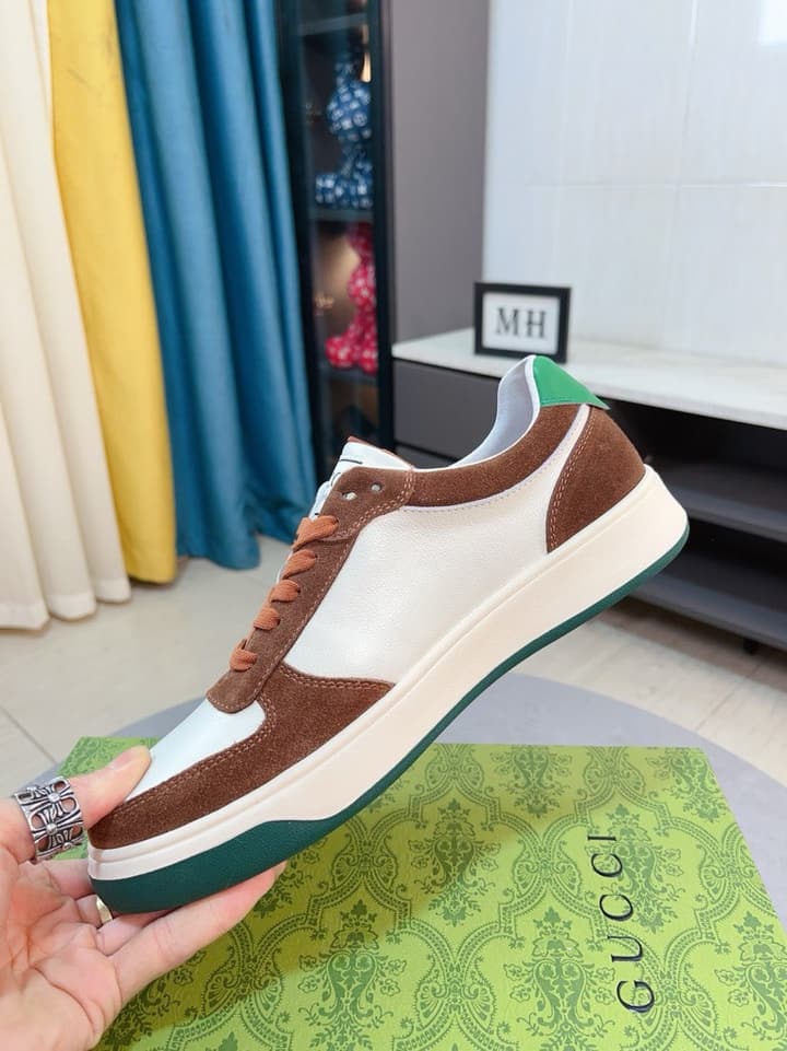 Gucci New Season Casual Fashion Sneakers in Black With Web Stripe