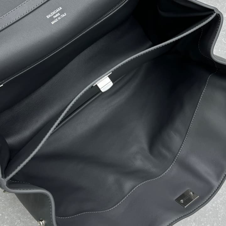 Balenciaga Rodeo Medium Handbag – 24SS Collection in Silver Grey