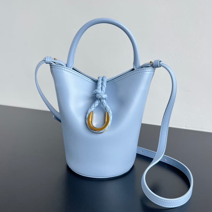 Bottega Veneta Liberta Bucket Bag – 25SS in Black