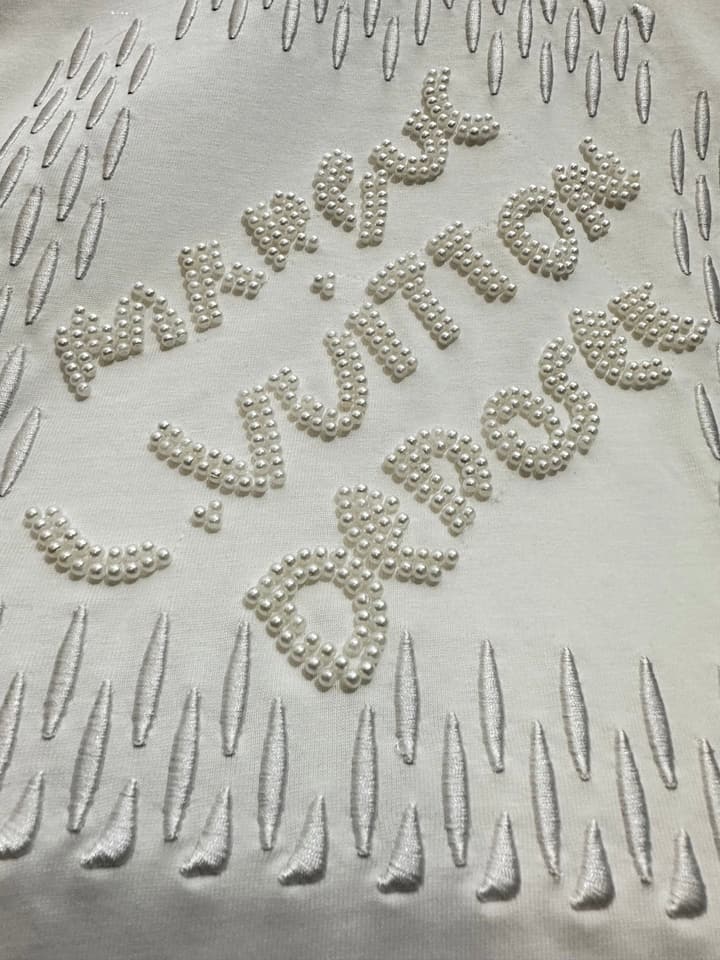 Louis Vuitton Embroidered Beaded Cotton T-Shirt – 25SS in Black