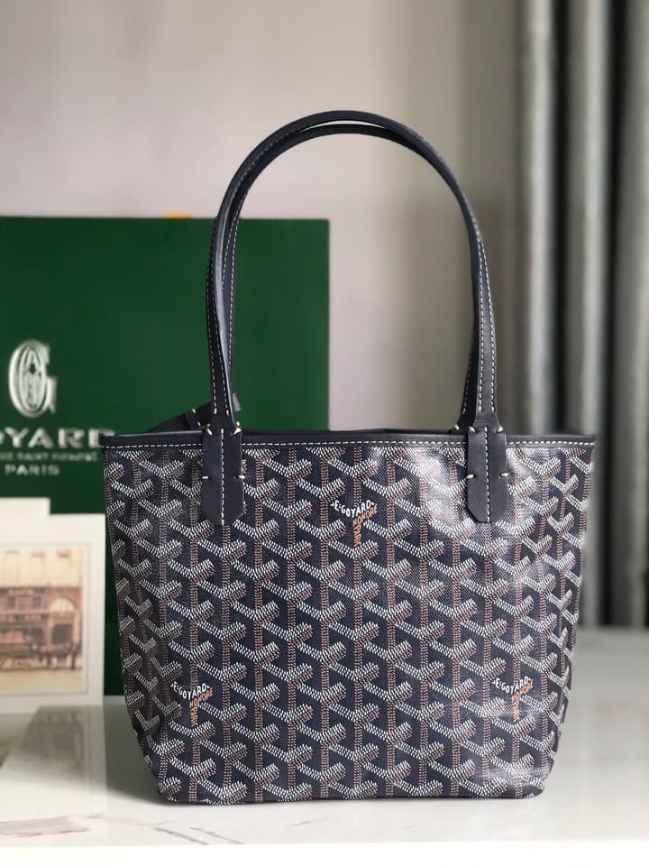 Goyard Mini Shopping Bag in Charcoal Monogram