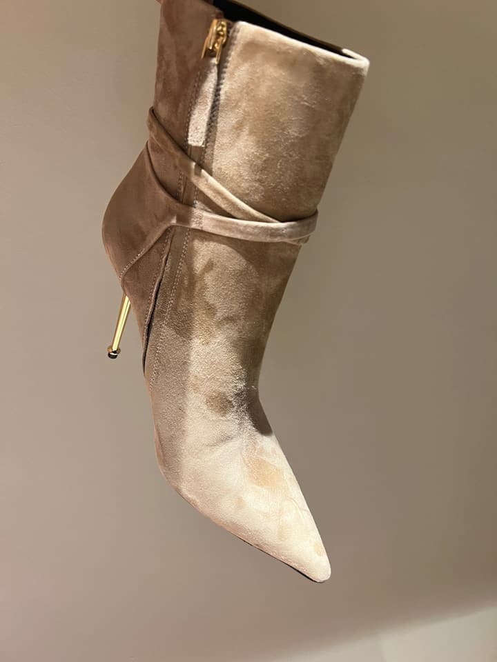 Tom Ford Luxury Metal Heel Ankle Boots in Black Leather