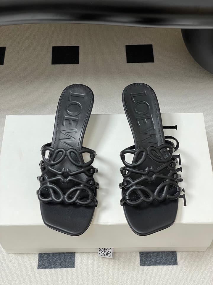 Loewe Hollow-Out Woven Kitten Heel Mules – 25SS Collection in Black