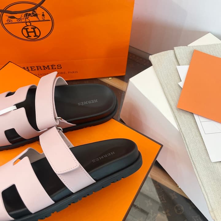 Hermès Chypre Suede Sandals in Burgundy And Beige