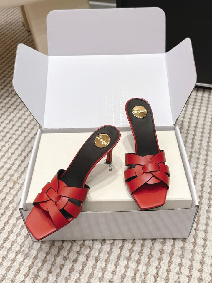 Saint Laurent Melody Square-Toe Heeled Sandals – 2026 Spring/Summer Collection in Beige Patent