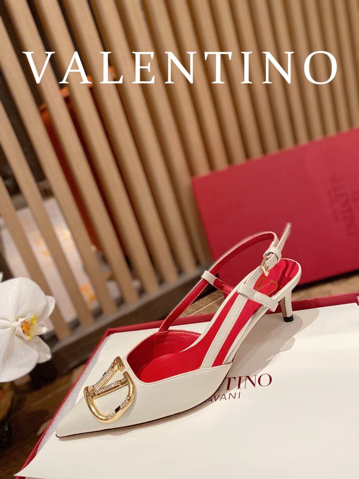 Valentino VLogo Signature Rhinestone Low-Heel Pumps – 2022 Collection in Nude Beige