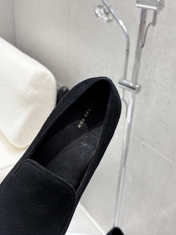 The Row Tassel Loafers in Black