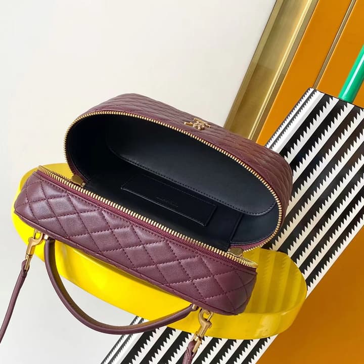 Saint Laurent LE CASSANDRE Quilted Lambskin Clutch Bag