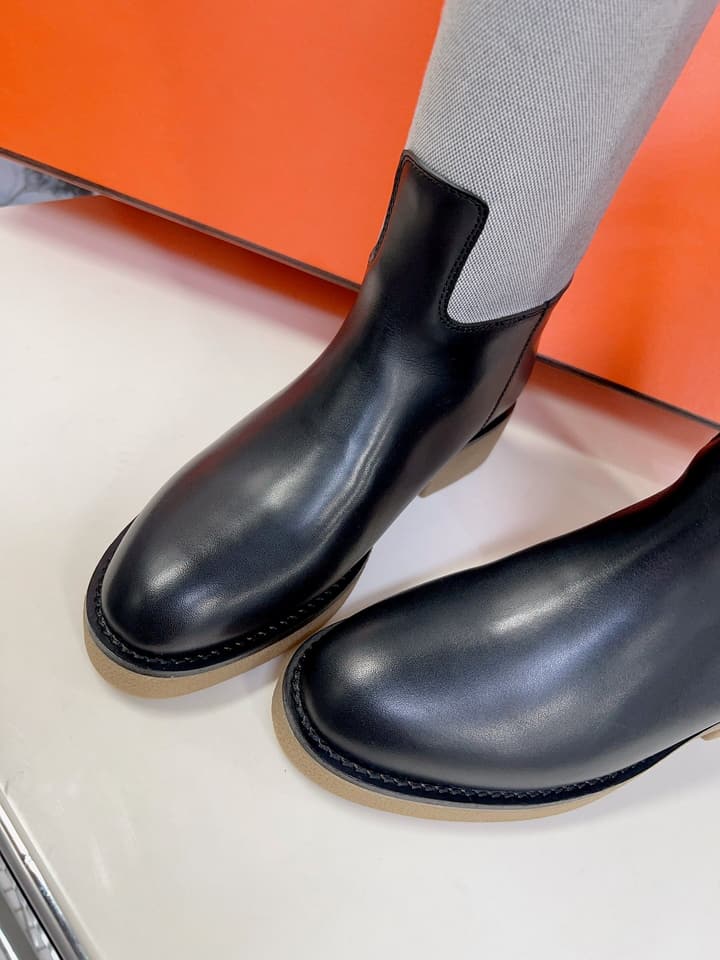 Hermès Kelly Riding Boots in Black