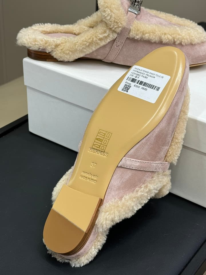 Hermès H Kelly Classic Mule Slippers – 24FW
