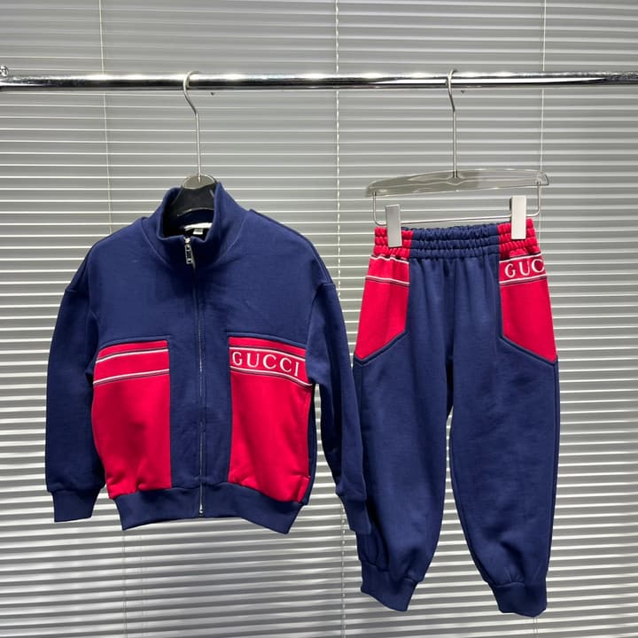Gucci Kids Color-block Tracksuit – Kids Collection in Navy And Red Spliced Tracksuit