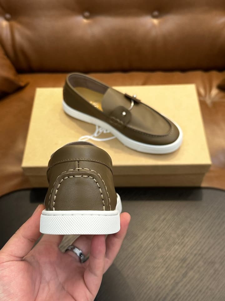 Christian Louboutin Men's Casual Sneakers in Light Grey