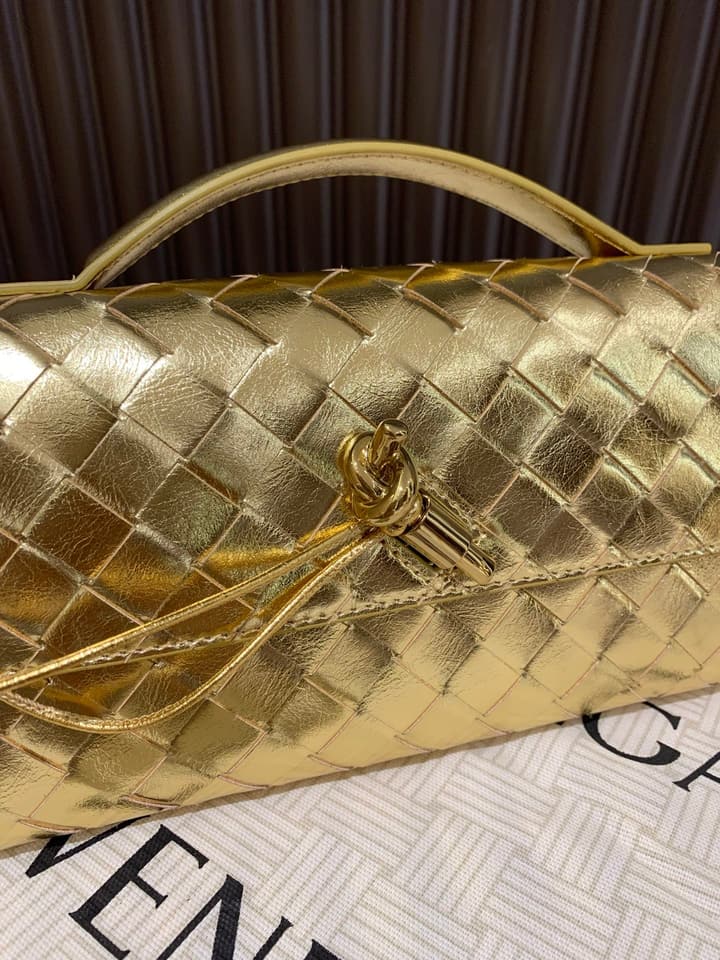 Bottega Veneta Andiamo Clutch Bag in Black Intrecciato