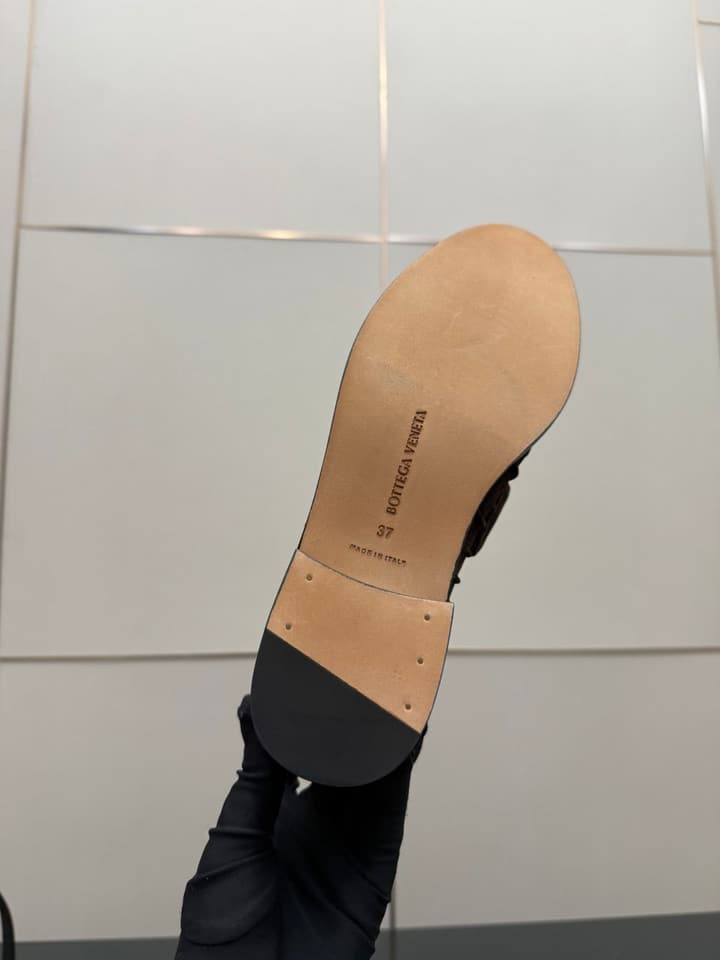 Bottega Veneta Astaire Suede Loafers in Black Leather