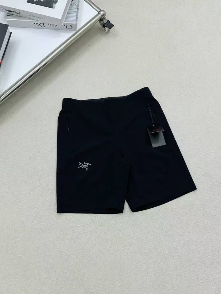 Arc'teryx Captive Embroidered Functional Shorts in Army Green