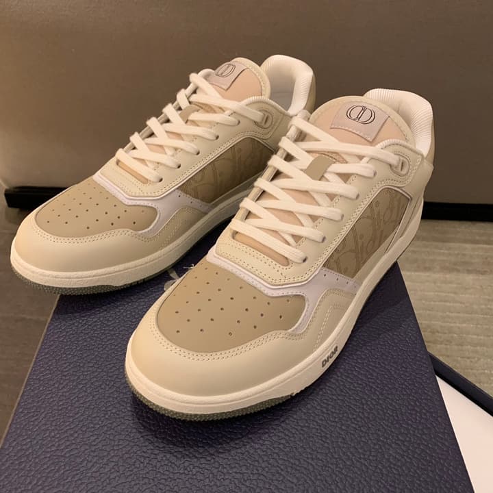 Dior B27 Low-Top Oblique Sneakers in White And Beige Oblique