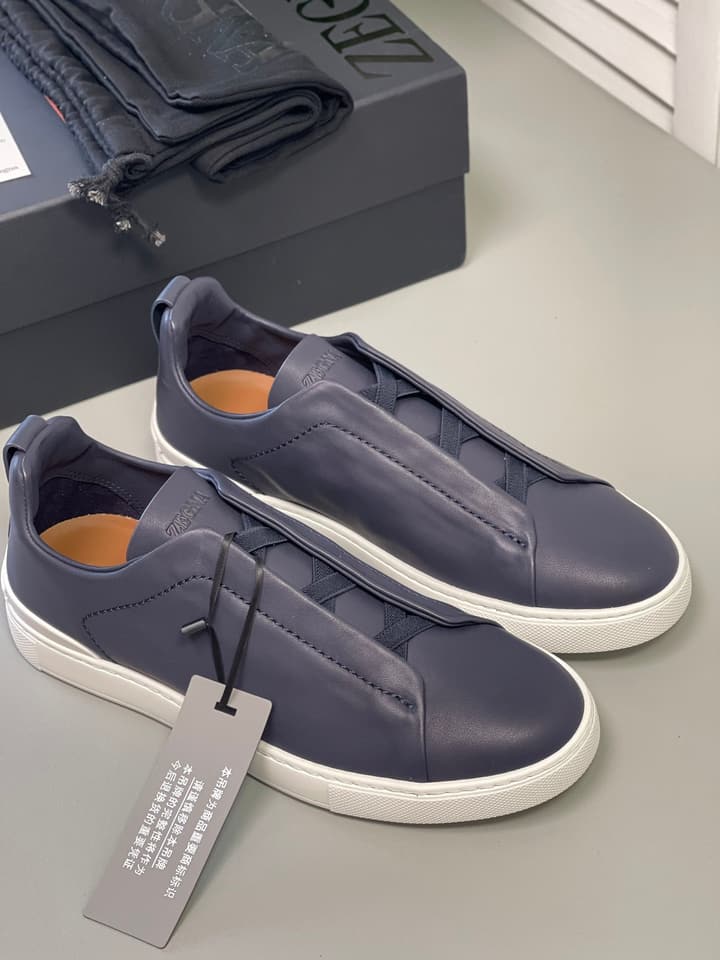 Zegna SECONDSKIN Triple Stitch Low-Top Sneakers in Navy Smooth Leather