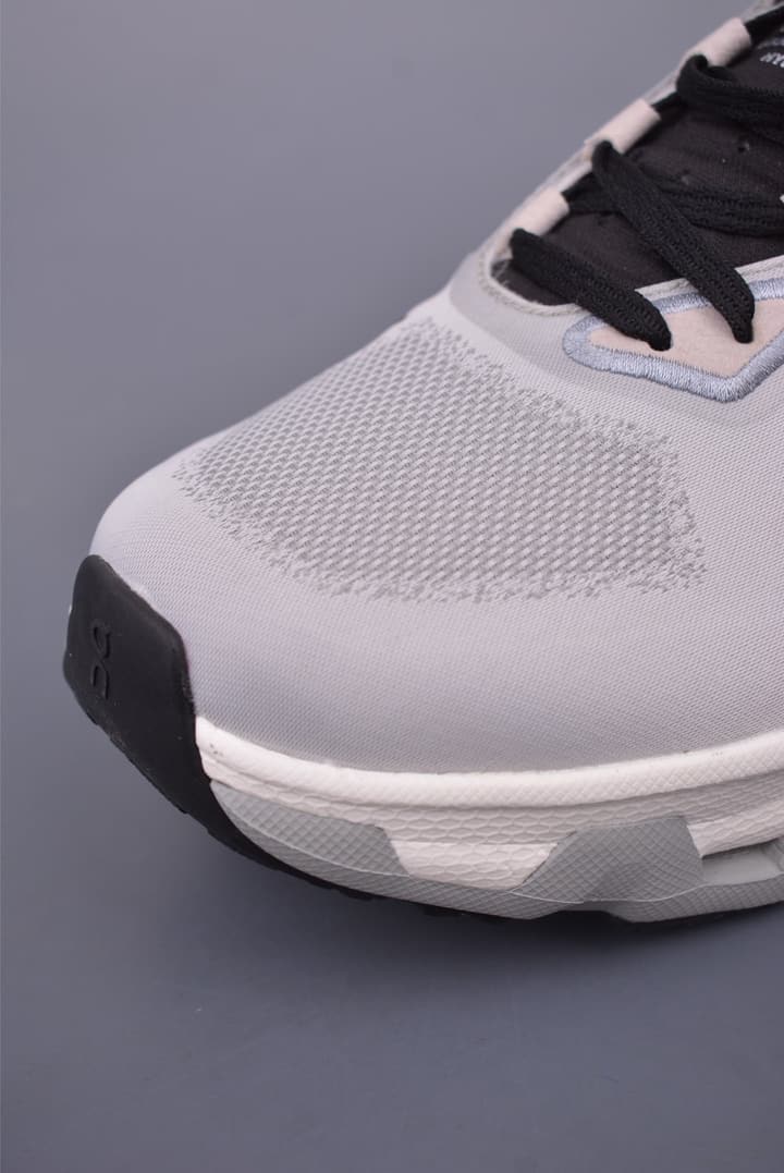 On Cloudmonster Hyper Running Shoes