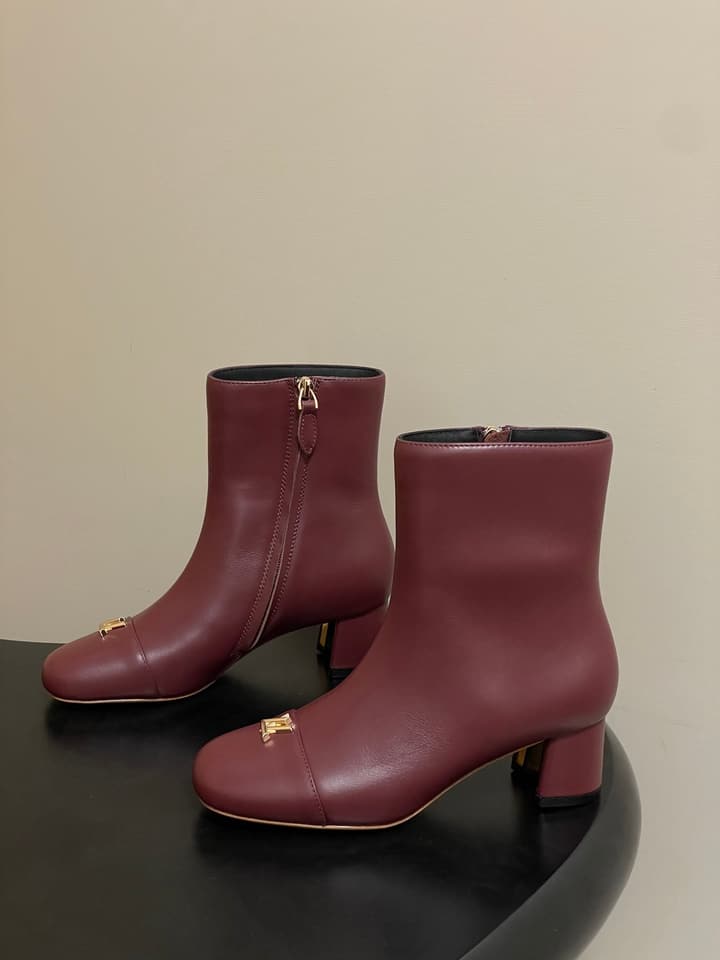 Louis Vuitton LV Swing Metal Heel Ankle Boots – 25SS Autumn/Winter Collection in Black