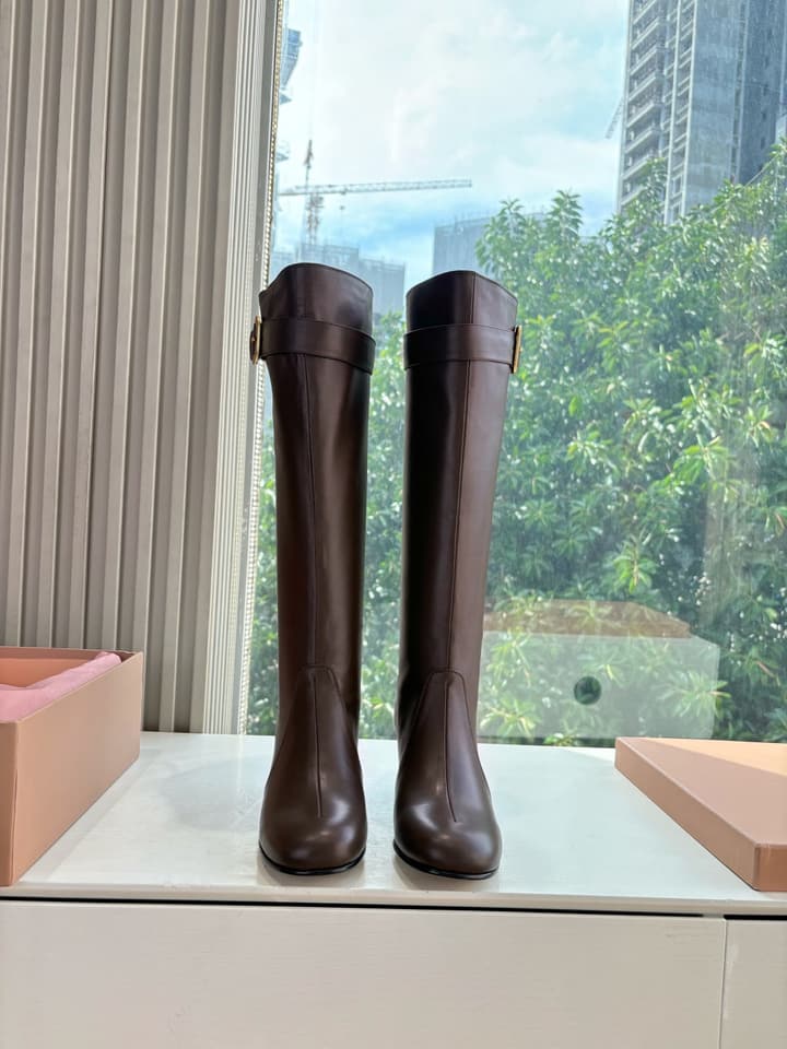 Miu Miu Chelsea Knee-High Boots – 25FW in Black
