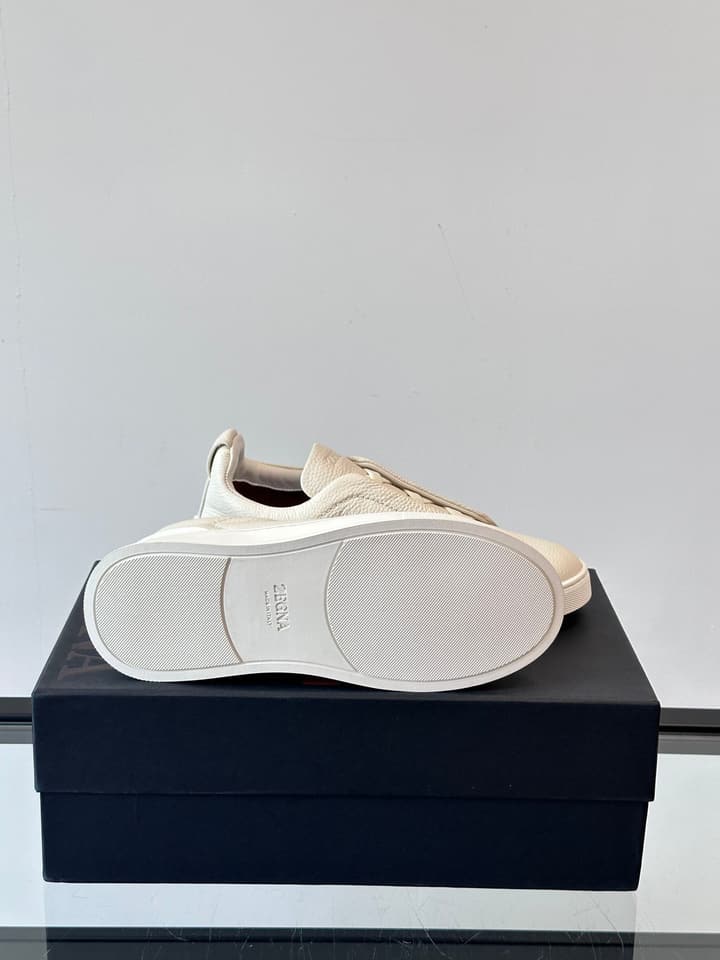 Zegna Men's Low-Top Leather Sneakers in Black & White