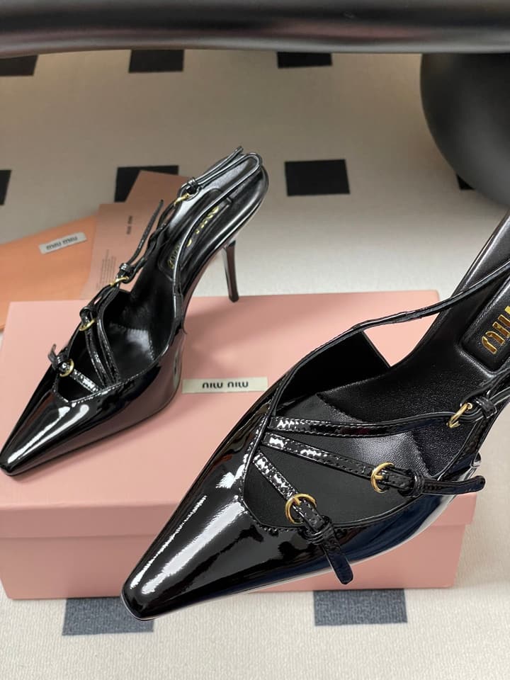 Miu Miu Pointed-Toe Kitten Heel Slingback Sandals – 25SS