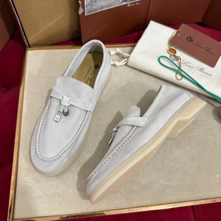 Loro Piana Summer Charms Walk Kids Moccasin Loafers – Kids Collection in Cream
