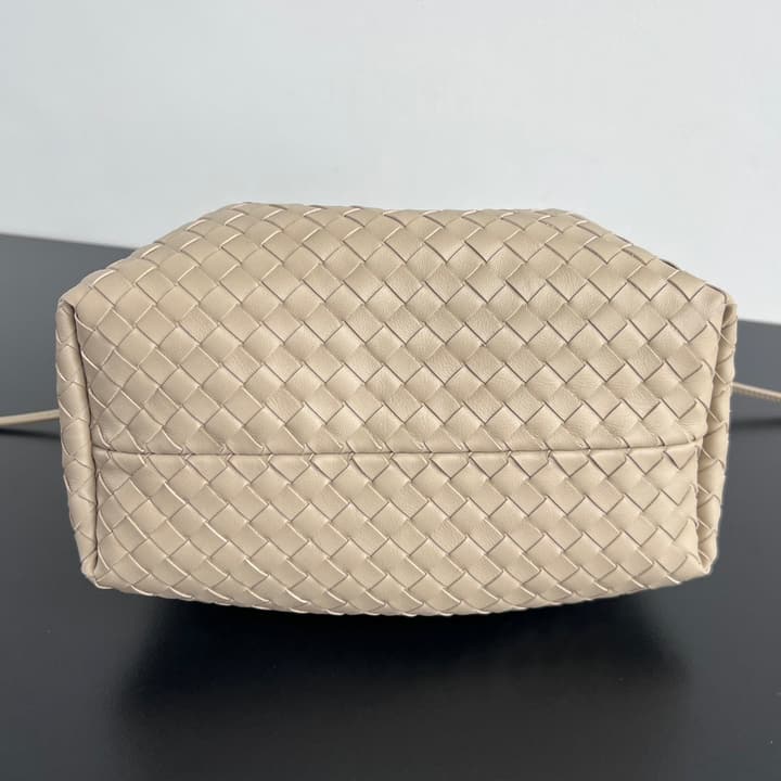 Bottega Veneta Pinacoteca Small Tote Handbag – 2025SS in Burgundy With Light Blue Lining A