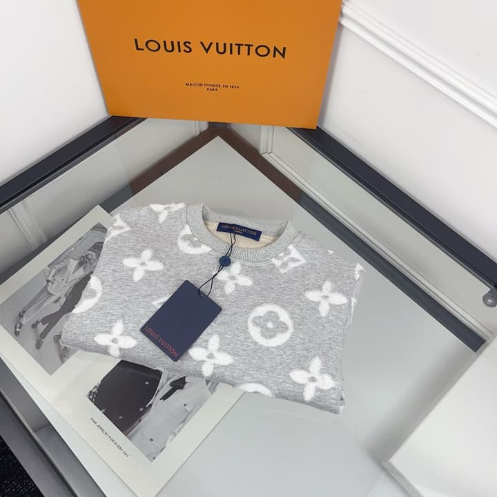 Louis Vuitton Kids Monogram Fleece Crewneck Sweater – Kids Collection in Light Gray Monogram